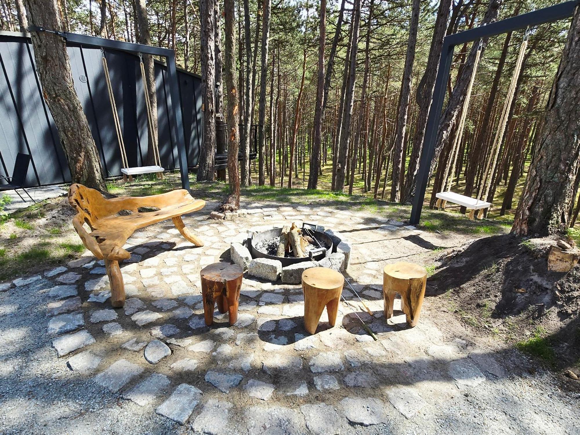 Fly House Leba Villa Exterior photo
